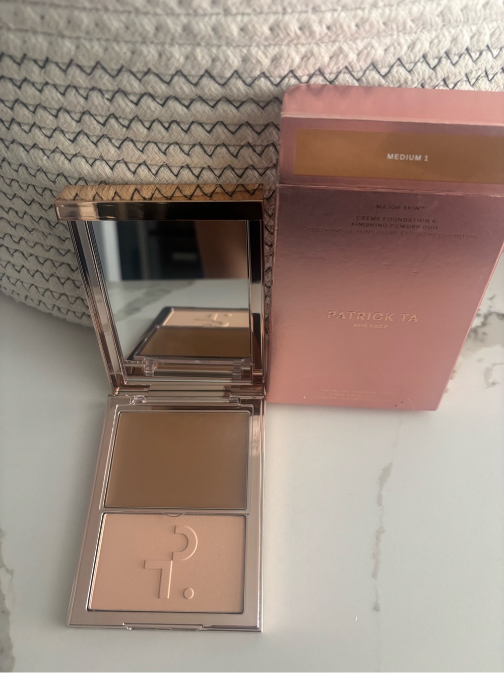 Patrick Ta Medium 1 Creme Foundation & Finishing Powder Duo - Picture 1 of 2